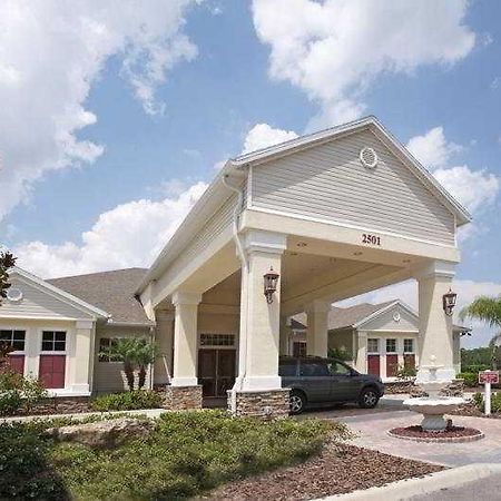 Trafalgar Village Resort Кисими Екстериор снимка