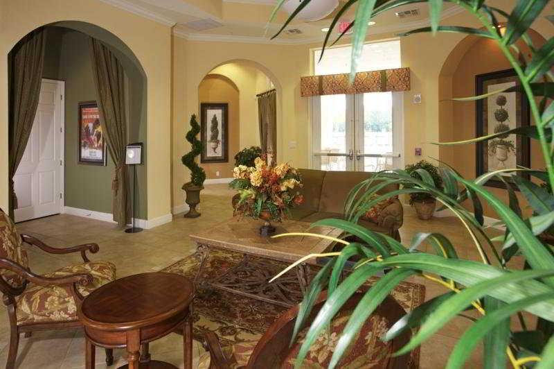 Trafalgar Village Resort Кисими Екстериор снимка